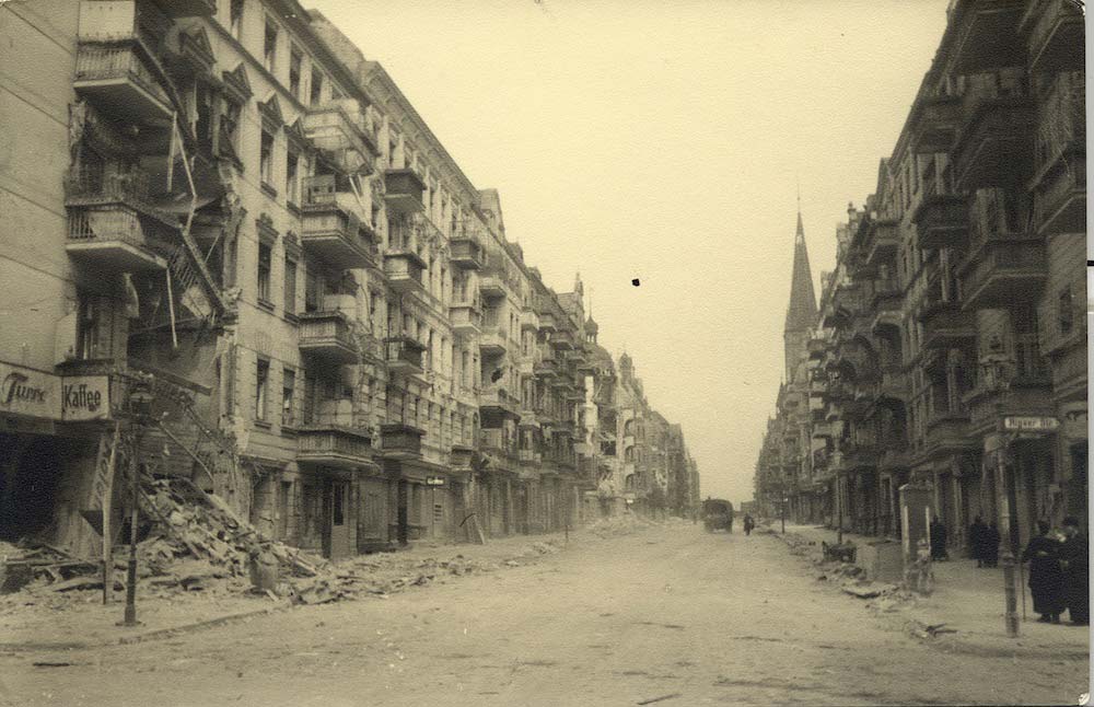 Berlin [1945]